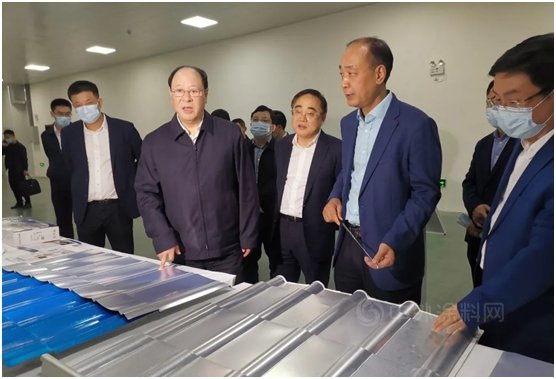 堅定綠色發展道路  促行業(ye) 高質量發展 浙江省委常委、寧波市委書(shu) 記彭佳學一行調研 我協會(hui) 會(hui) 員單位——寧波瑞淩新能源科技有限公司