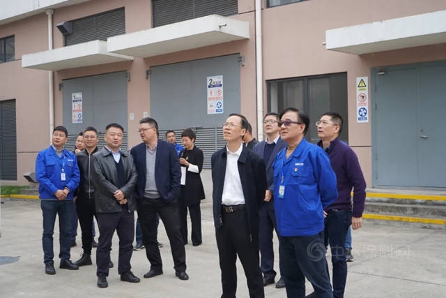湖州市副市長朱留沙到浙江大橋油漆調研環保工作