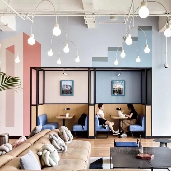 阿克蘇諾貝爾：多樂(le) 士 + WeWork = “晴空之城”