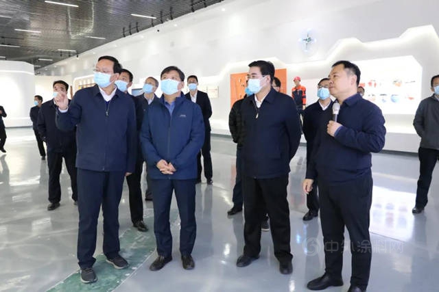 河南省副省長何金平到藍翎環科調研指導工作