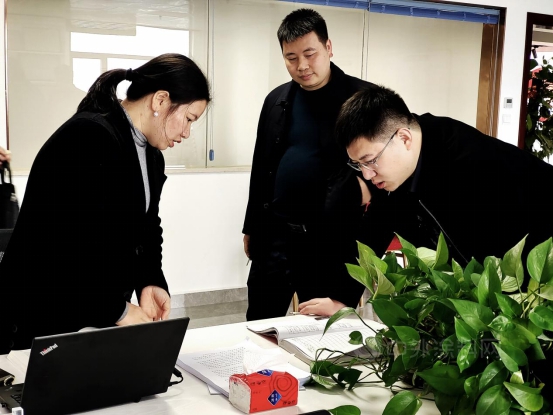 吉安市委組織部副部長黃洋華蒞臨(lin) 廣源調研指導基層黨(dang) 建工作