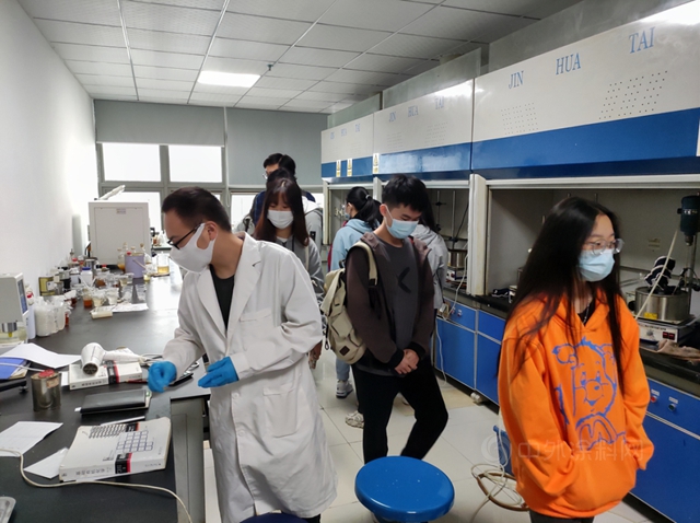 深職院學生到飛揚集團參觀實習(xi)  理論實踐共同發展