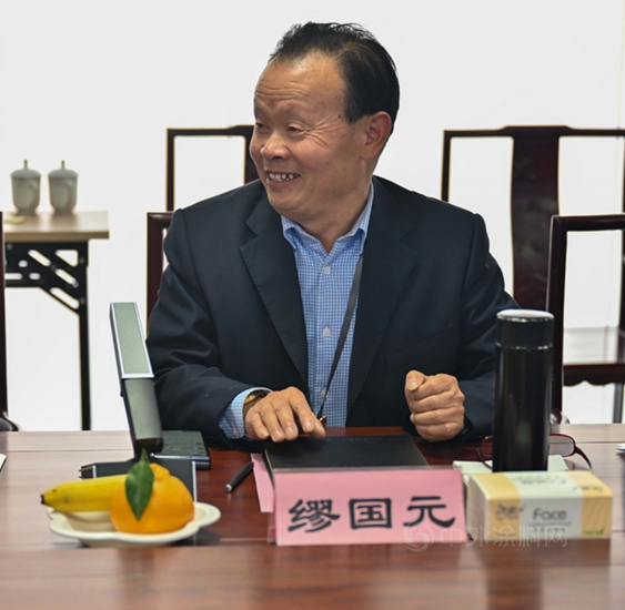 常州市長三角經濟發展研究會(hui) 第五屆會(hui) 長暨新會(hui) 員授牌聯誼會(hui) 在晨光工業(ye) 園成功召開