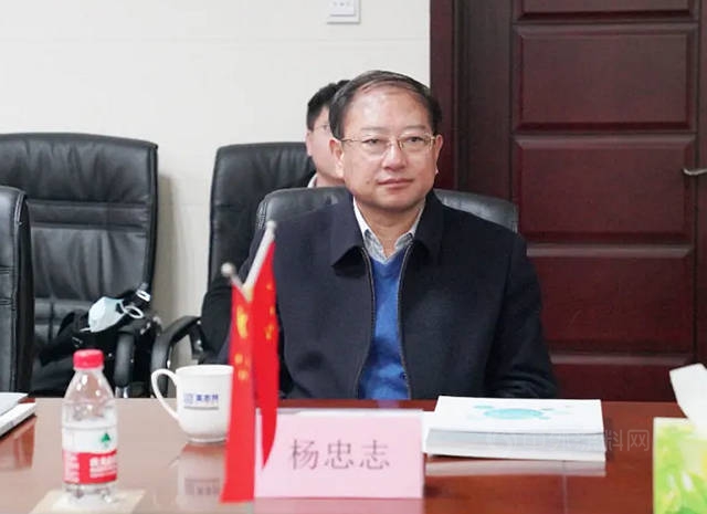 河間市市委市政府領導蒞臨(lin) 富思特考察指導