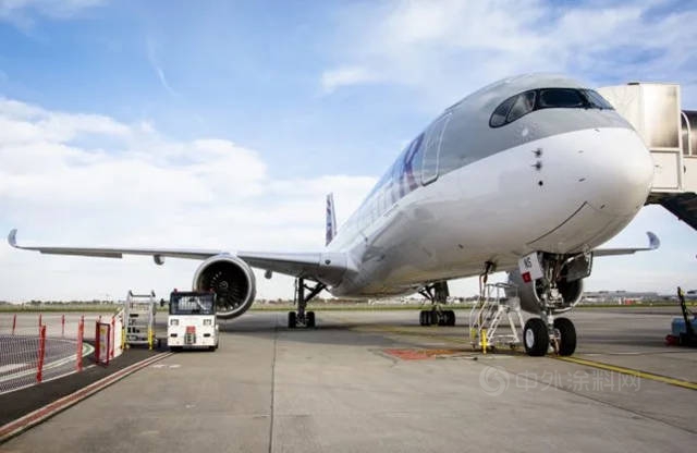 卡塔爾航空在倫(lun) 敦就油漆糾紛起訴空客公司！