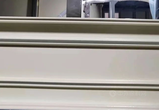 堅美鋁材組團參觀聯德橫式全自動鋁型材噴塗專(zhuan) 機
