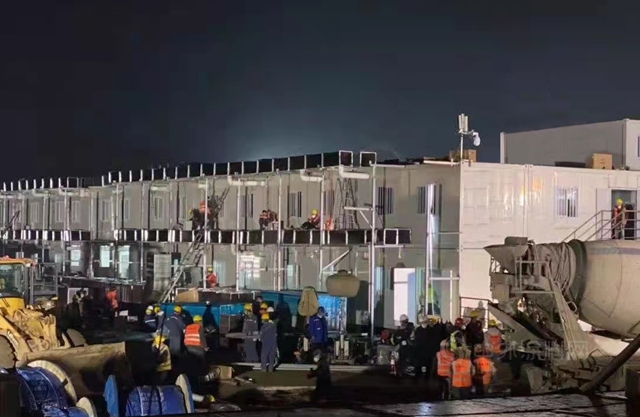 陝西省塗料行業(ye) 協會(hui) ：為(wei) 建設方艙醫院的逆行塗料民工點讚