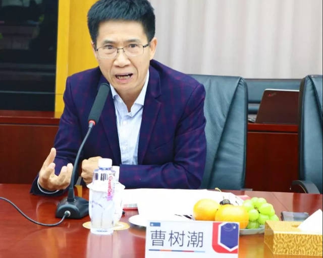 廣東(dong) 省環境友好塗料企業(ye) 重點實驗室第一屆學術委員會(hui) 第二次會(hui) 議在嘉寶莉總部順利召開