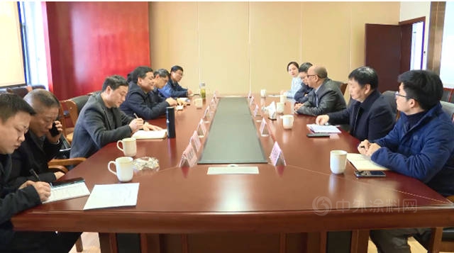青陽縣考察團蒞臨(lin) 廣源集團參觀考察