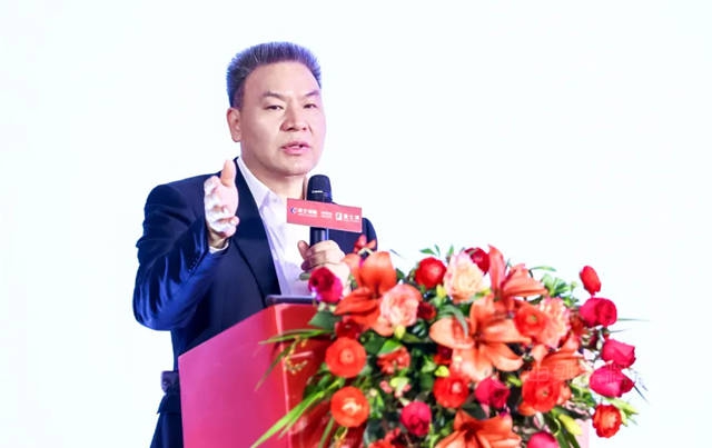正青春 當奮鬥 | 2022亞(ya) 士集團兩(liang) 會(hui) 圓滿舉(ju) 行