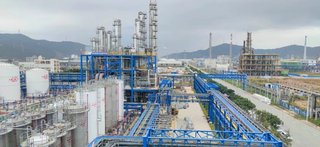 葉氏化工廣東(dong) 珠海溶劑廠60萬(wan) 噸新生產(chan) 線成功投產(chan) 　鞏固業(ye) 界領導地位
