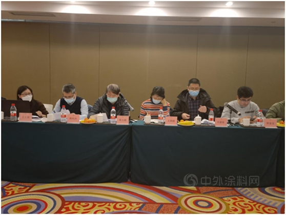發揮行業(ye) 標準“指揮棒”   奠定綠色環保之基——寧波塗協組織召開《戶外用耐候耐蝕熱固性聚酯粉末塗料》團體(ti) 標準審定會(hui) 