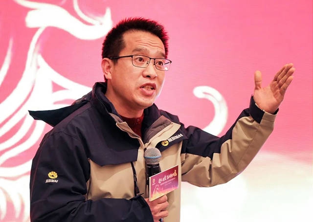 展辰新材華東(dong) 區域2022年家具漆經銷商大會(hui) 隆重召開！