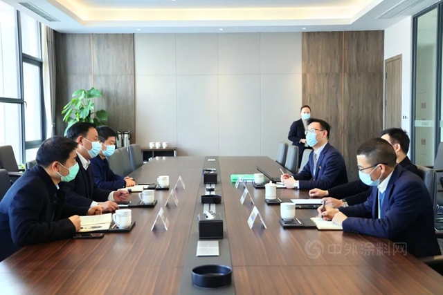 防疫生產(chan) 兩(liang) 不誤 七都鎮黨(dang) 委書(shu) 記蔡建忠一行走訪凱倫(lun) 股份