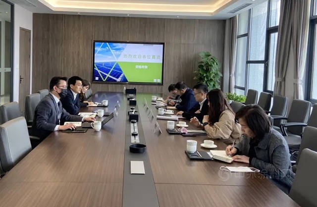 吳江區工信局領導走訪調研凱倫(lun) 高分子產(chan) 業(ye) 園
