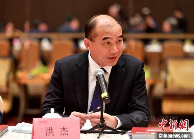 全國人大代表洪傑：綠色建材下鄉(xiang) 助力美麗(li) 鄉(xiang) 村建設