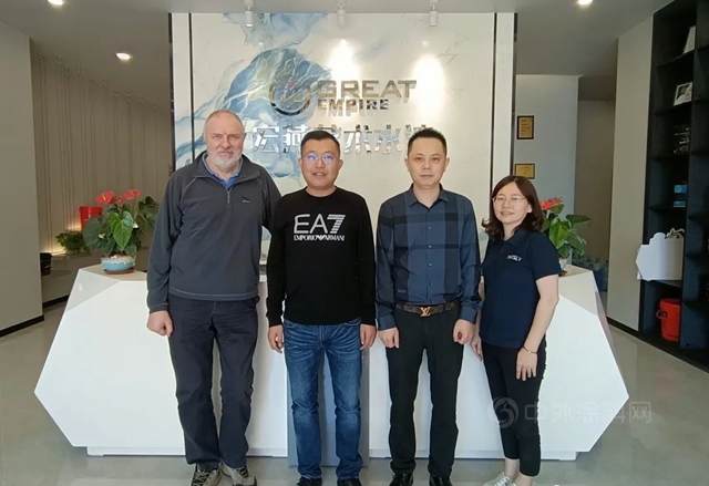 宏燕正式與(yu) 意大利著名色彩公司TINTALY達成戰略合作