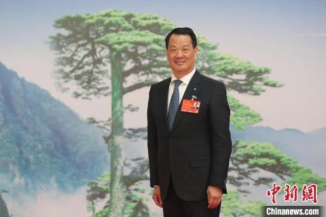 兩(liang) 會(hui) 專(zhuan) 題｜涉及塗料，聚焦石化建材！代表委員為(wei) 行業(ye) 高質量發展獻言獻策