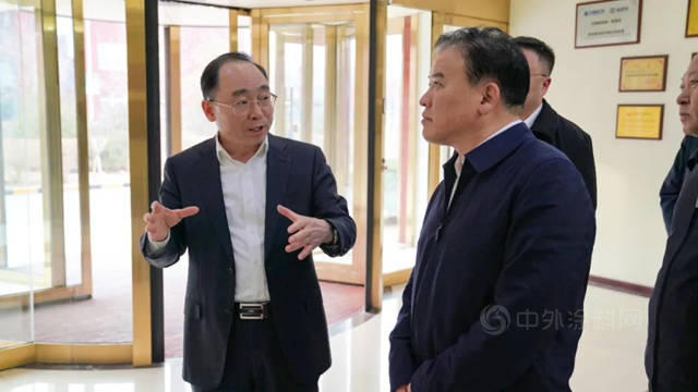 北京市大興(xing) 區人大常委會(hui) 領導蒞臨(lin) 富思特視察指導