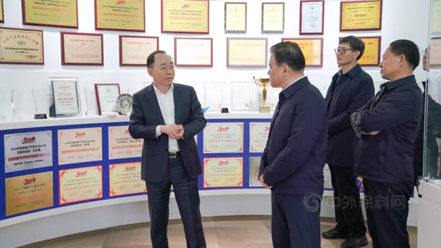 北京市大興(xing) 區人大常委會(hui) 領導蒞臨(lin) 富思特視察指導