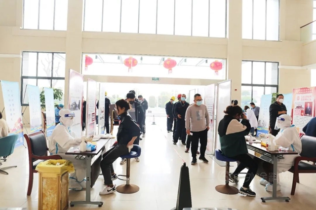 潤泰股份暖心助力全民核酸采集