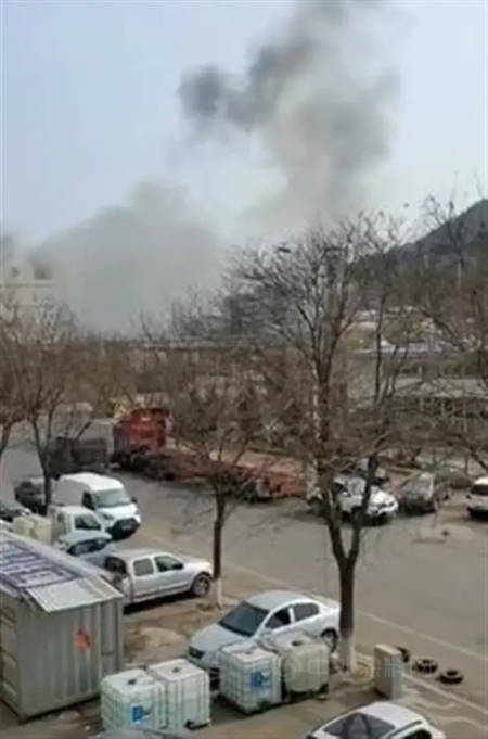大連某環氧樹脂廠傳(chuan) 出爆響後起火 已處置完畢
