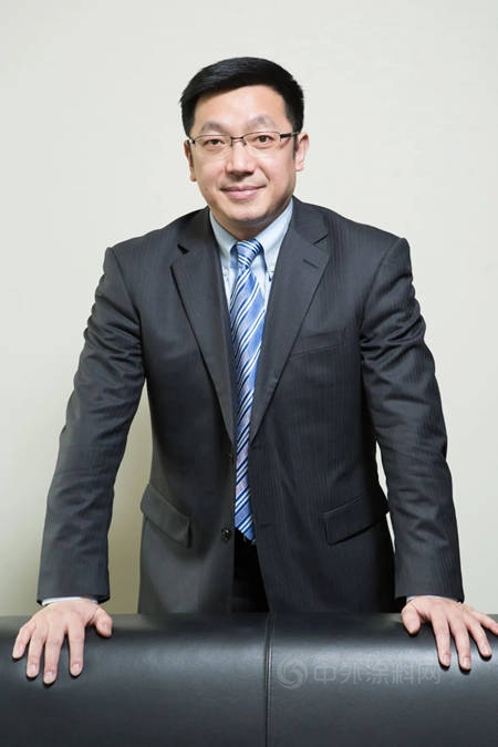 剛剛，王兵卸任