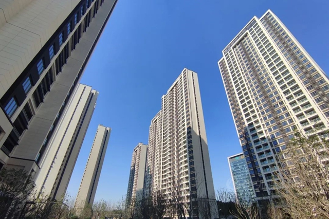 鈴鹿中標龍湖集團2022-2023年外牆塗料及膩子戰略采購！