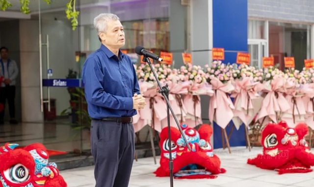 四方威凱集團又添一員！軒霖/帝麗(li) 粉末隆重開業(ye) 