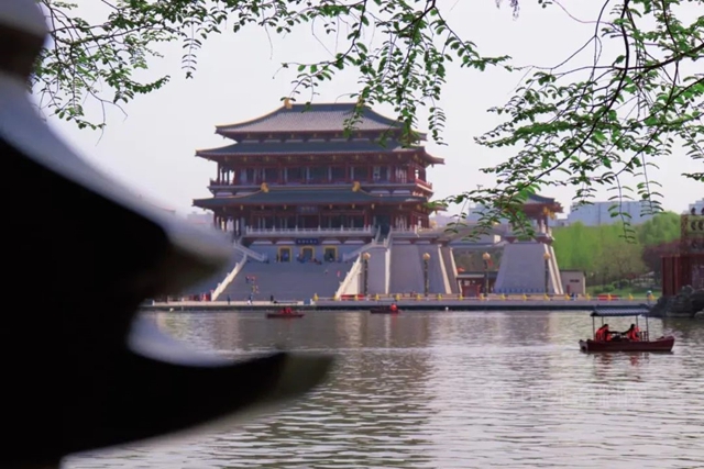 寶塔山漆助力大唐芙蓉園再現盛唐風貌