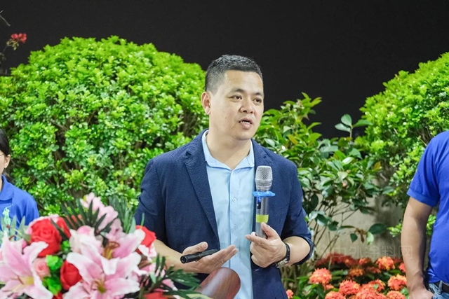 明確目標 緊追不舍——油漆堡2022年二季度攻堅戰啟動大會(hui) 