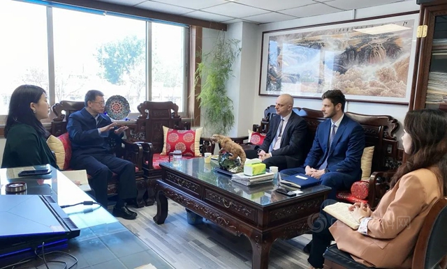 俄羅斯駐華商務代表到訪中國建築材料流通協會(hui) 