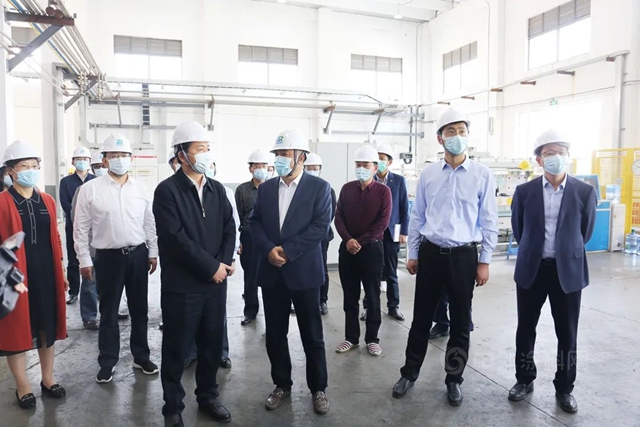泰州市委、工商聯領導一行蒞臨(lin) 潤泰走訪調研