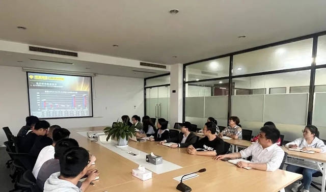 聚焦聚力 砥礪前行 | 冠軍(jun) 集團2022年第一季度銷售會(hui) 議圓滿召開！