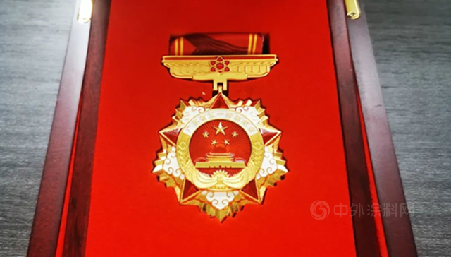 巴德士孔霞博士獲廣東(dong) 省五一勞動獎章