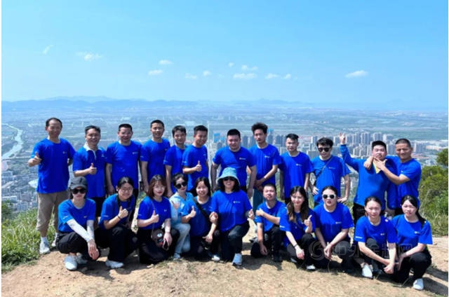 我們(men) 是展辰人，我們(men) 正青春