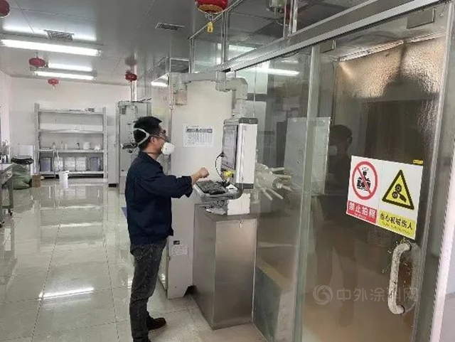 金力泰塗裝，智能百變新能源車馳援上海抗疫！