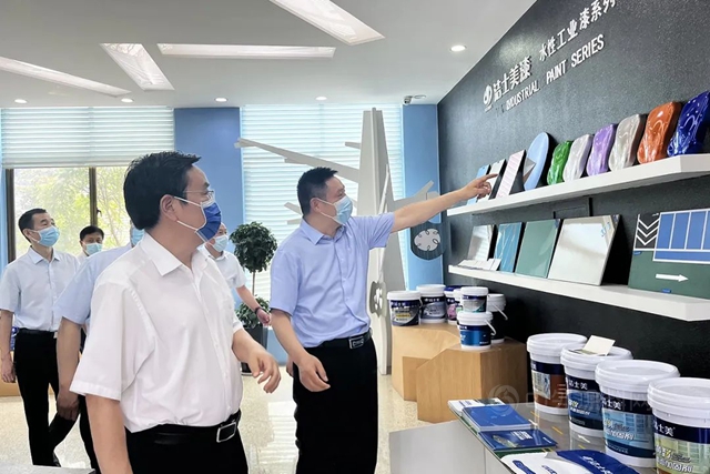 商丘市人大常委會(hui) 副主任、市總工會(hui) 主席姬脈常一行蒞臨(lin) 潔士美調研指導