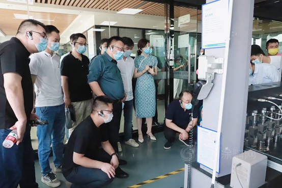 集泰股份迎采築“超級工廠”考察團，並與(yu) 采築平台達成戰略合作