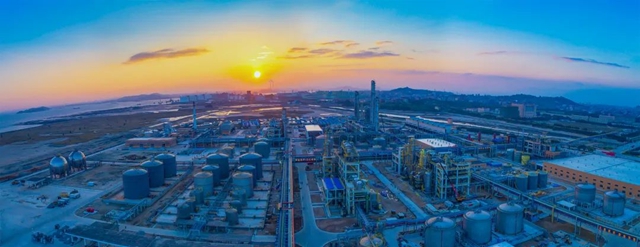 綠色防護 恒久守護I三棵樹工業(ye) 塗料保障永榮科技己內(nei) 酰胺項目順利推進 展現長效防腐硬實力