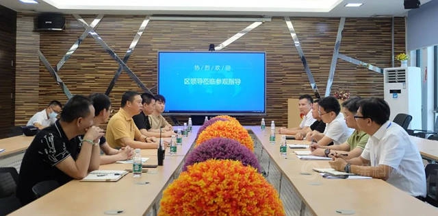 佛山市高明區委領導蒞臨(lin) 百川化工走訪調研，助力企業(ye) 紓困增效！