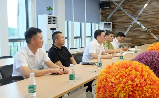 佛山市高明區委領導蒞臨(lin) 百川化工走訪調研，助力企業(ye) 紓困增效！