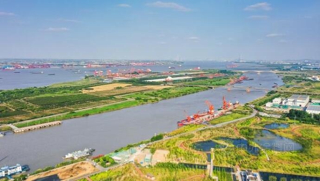 塗料之鄉(xiang) 的31家長江邊化工廠，一夜“清零”