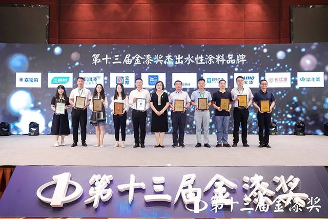 大寶漆斬獲金漆獎四大獎項