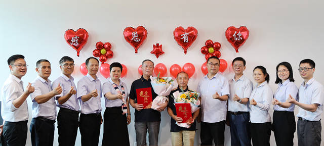 展辰員工關(guan) 懷 | 暖暖送別意，依依不舍情