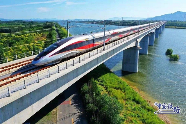 雙虎塗料全麵助力國家高速鐵路項目建設