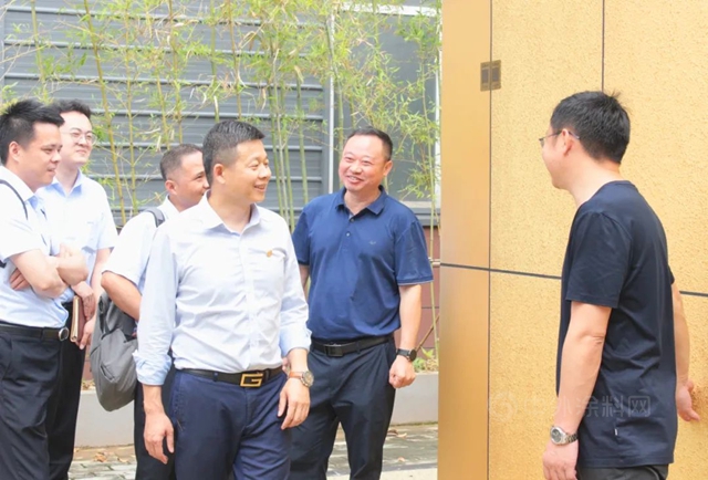 互惠互利，共創雙贏 | 巴德富集團蒞臨(lin) 啟利漆考察