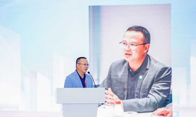 家•裝•設計 暨 首屆住宅設計產(chan) 業(ye) 協會(hui) 行業(ye) 論壇成功舉(ju) 辦