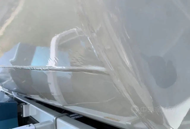 阿克蘇諾貝爾攜手中國重汽 開啟商用車“粉末”時代