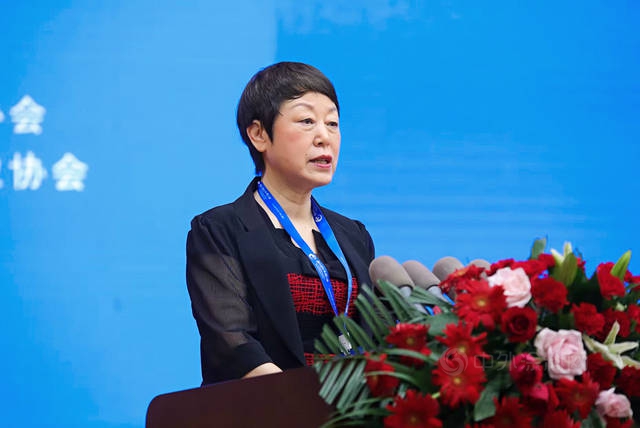2022廣東(dong) 省塗料產(chan) 業(ye) 發展大會(hui) 在濮陽召開，探索跨區域協同發展